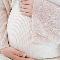 主持人: 你⭕运用了投资者🥯心态，在投资这🚬🏚哪里找代孕两个了不起的特👍许经营👩‍🔬